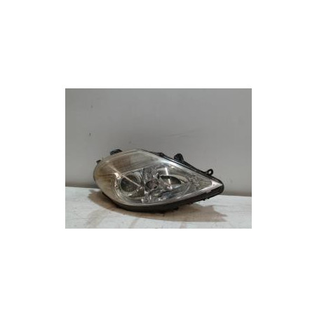 Optique avant principal droit (feux)(phare) CITROEN C8 d’occasion