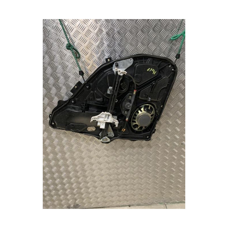 Panneau de porte arriere gauche FORD FIESTA 5 PHASE 1 d’occasion