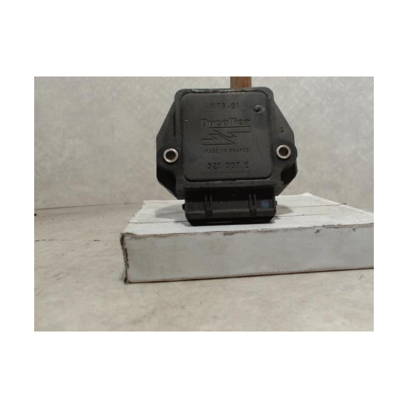 Module d'allumage (allumage) PEUGEOT 205 PHASE 1 d’occasion