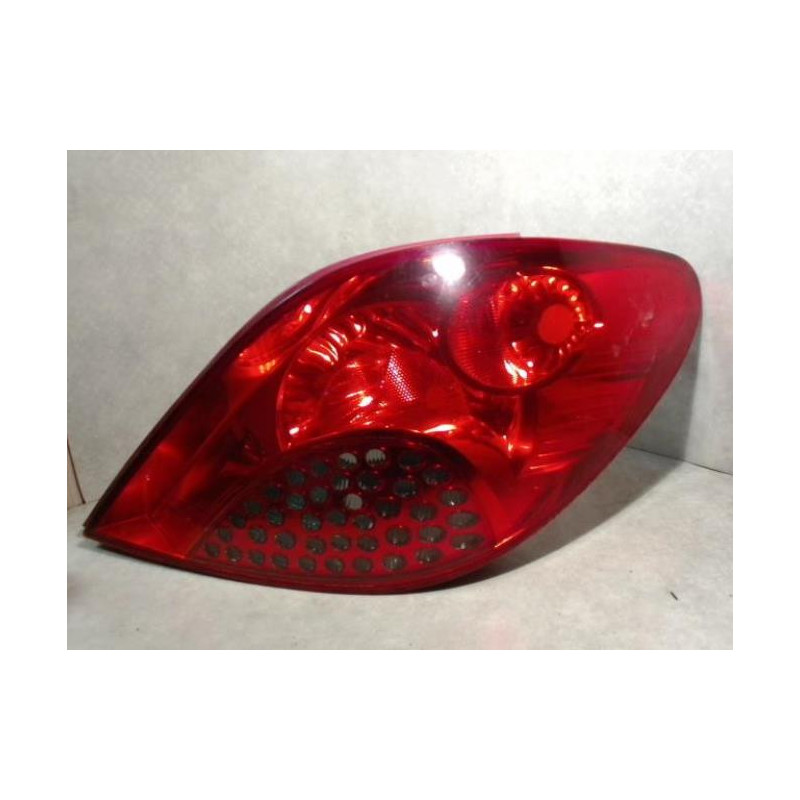 Feu arriere principal droit (feux) PEUGEOT 207 PHASE 1 d’occasion