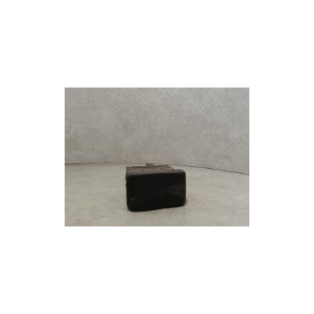 Bouton/Interrupteur VOLKSWAGEN POLO 3 PHASE 1 d’occasion