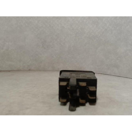 Bouton de warning VOLKSWAGEN POLO 3 PHASE 1 d’occasion