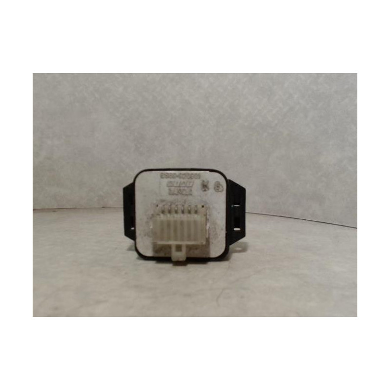 Interrupteur de leve vitre avant gauche FIAT TIPO 1 PHASE 1 d’occasion