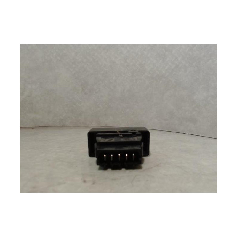 Bouton/Interrupteur RENAULT R19 PHASE 1 d’occasion