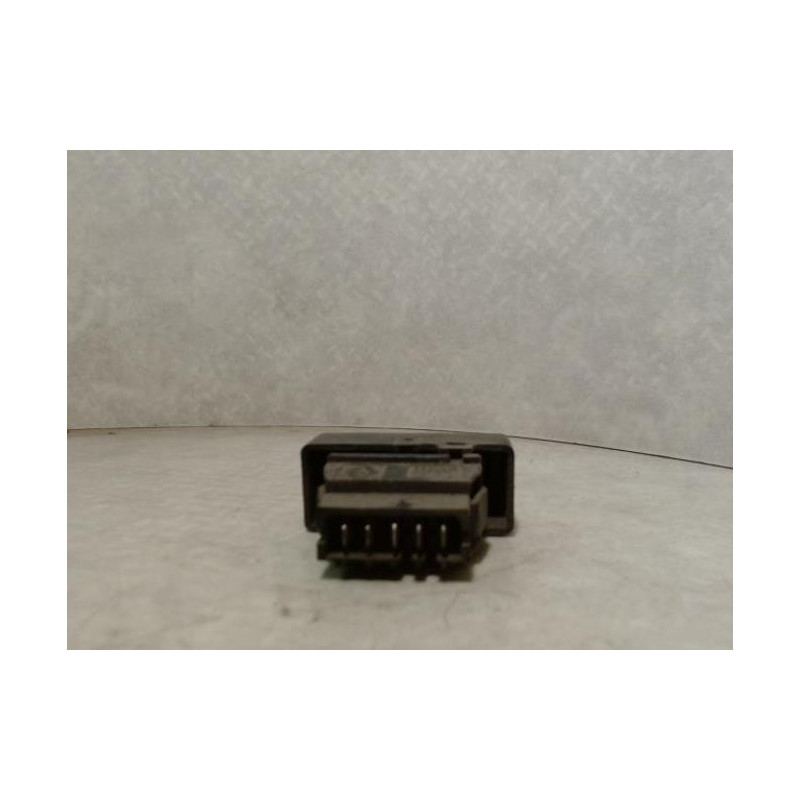 Bouton/Interrupteur RENAULT R19 PHASE 1 d’occasion