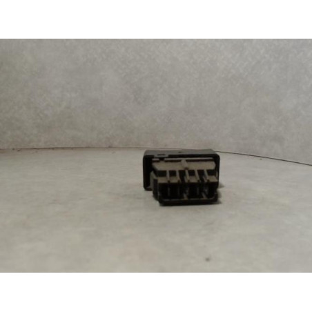 Bouton/Interrupteur RENAULT R25 PHASE 1 d’occasion