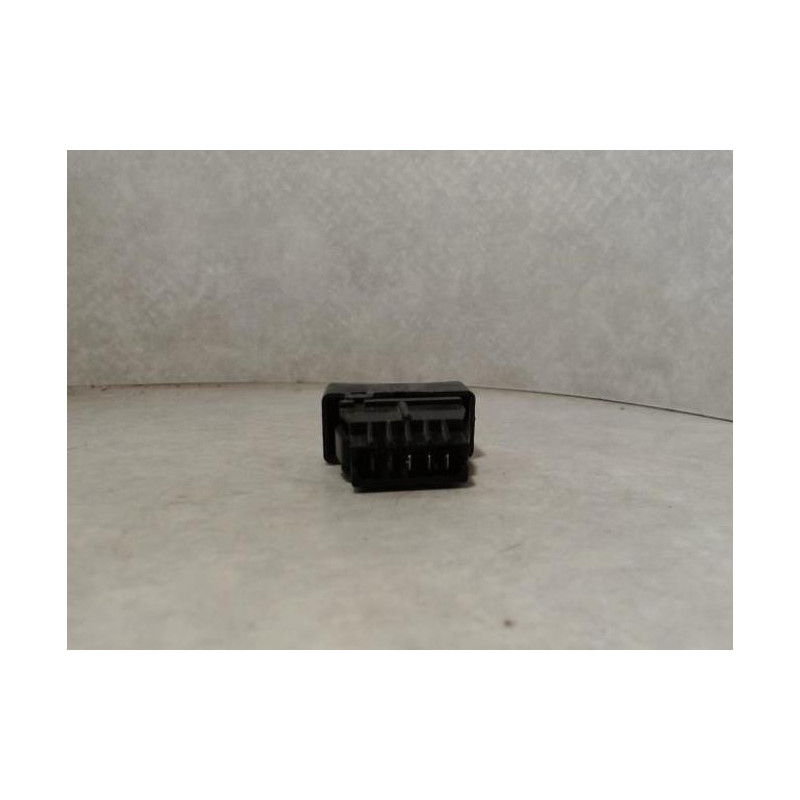 Bouton/Interrupteur RENAULT R25 PHASE 1 d’occasion