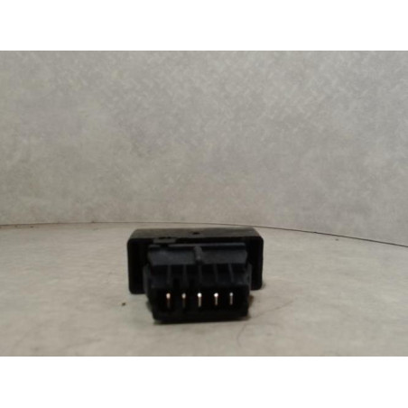 Bouton/Interrupteur RENAULT R19 PHASE 1 d’occasion