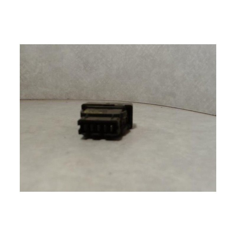 Bouton/Interrupteur RENAULT R19 PHASE 1 d’occasion