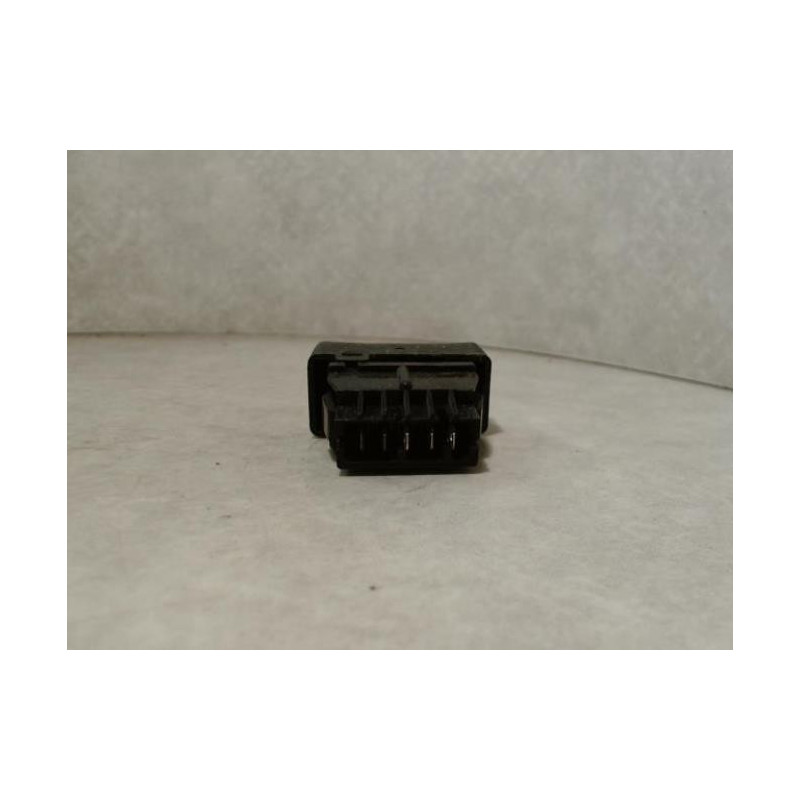 Bouton/Interrupteur RENAULT R19 PHASE 1 d’occasion