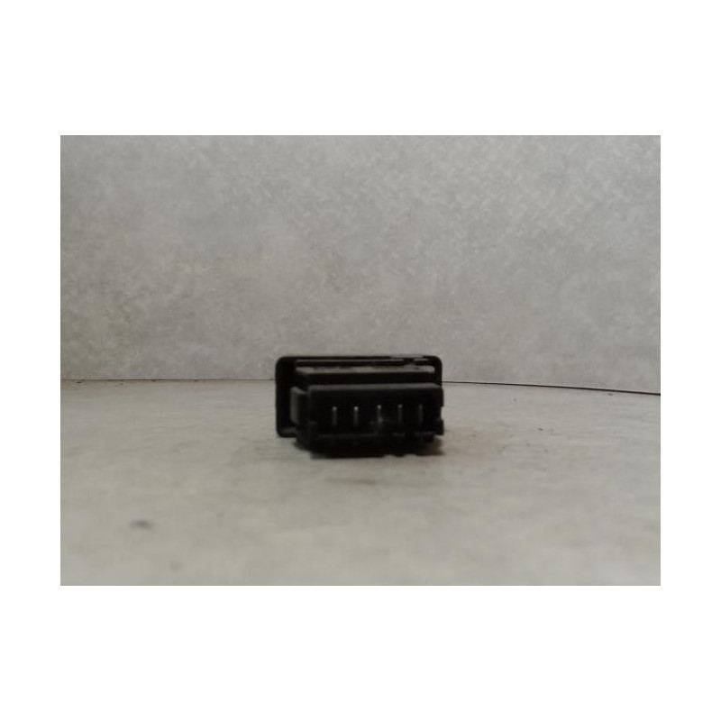 Bouton/Interrupteur RENAULT R21 PHASE 2 d’occasion