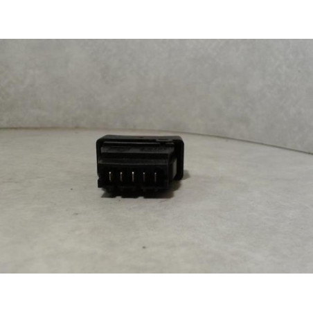 Bouton/Interrupteur RENAULT R19 PHASE 2 d’occasion