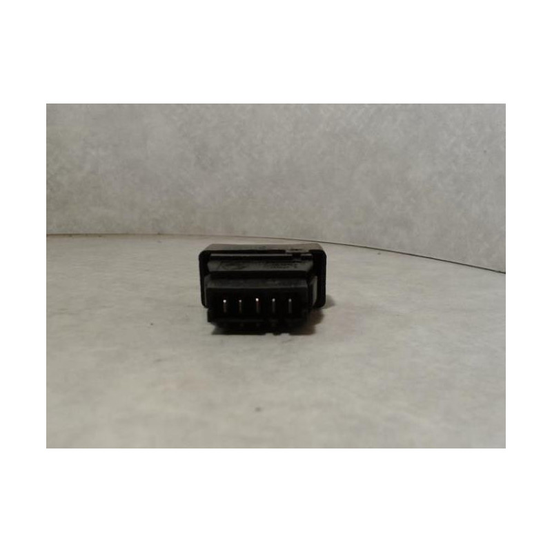 Bouton/Interrupteur RENAULT R19 PHASE 1 d’occasion