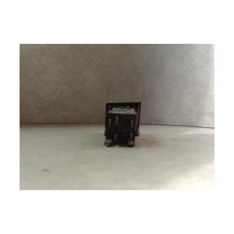 Bouton/Interrupteur CITROEN AX PHASE 1 d’occasion