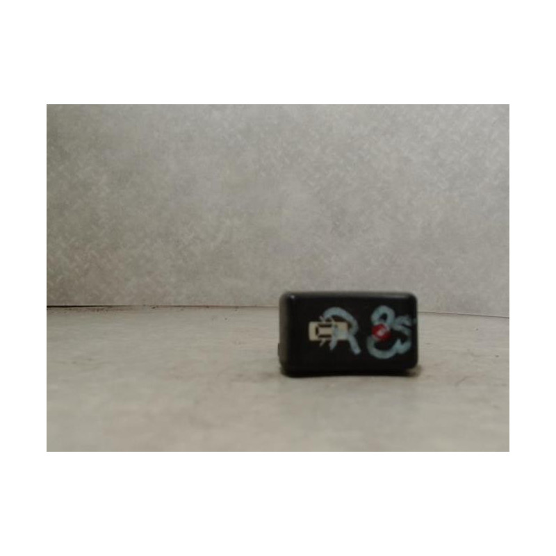 Bouton/Interrupteur RENAULT R25 PHASE 1 d’occasion