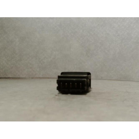 Bouton/Interrupteur RENAULT R25 PHASE 1 d’occasion