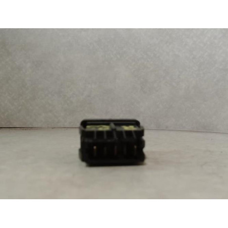 Bouton/Interrupteur RENAULT R25 PHASE 1 d’occasion