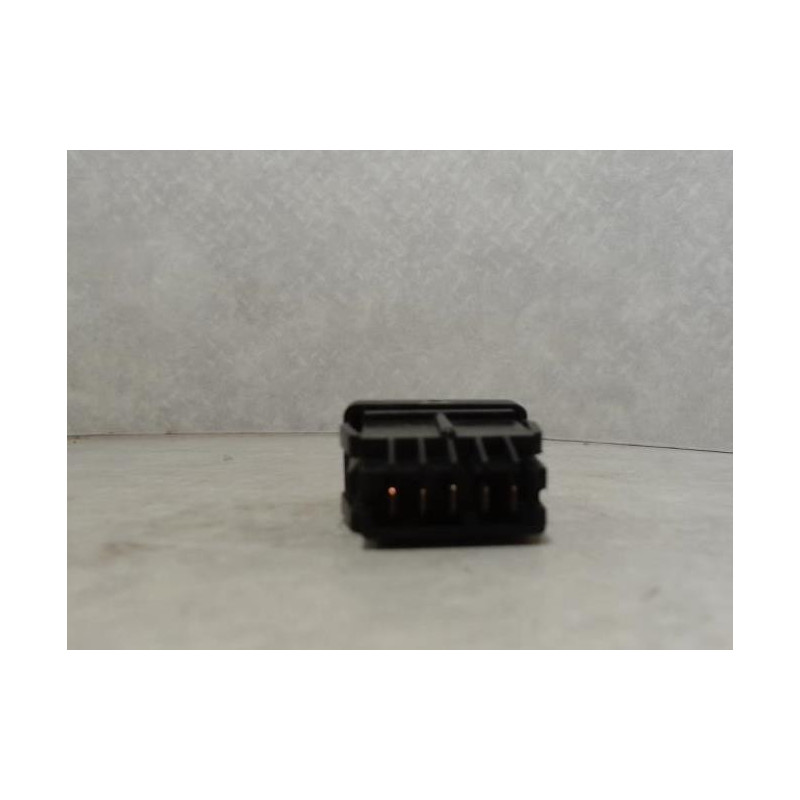Bouton/Interrupteur RENAULT  d’occasion