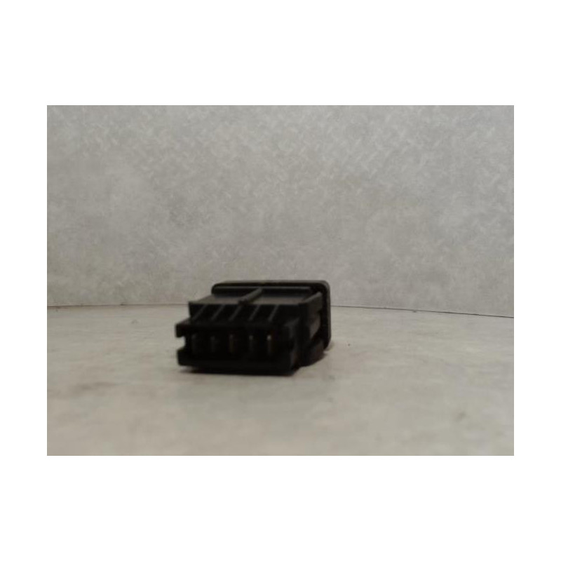 Bouton/Interrupteur RENAULT R25 PHASE 1 d’occasion