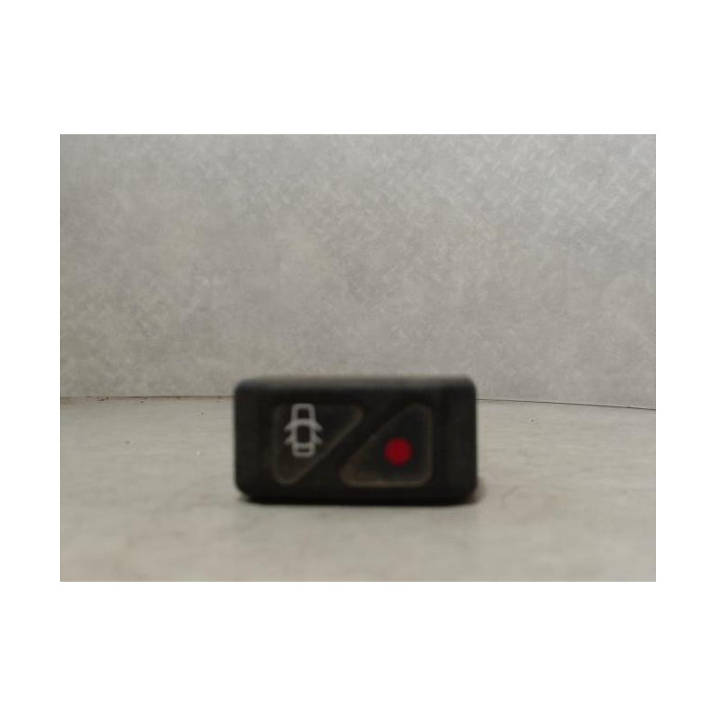 Bouton/Interrupteur RENAULT CLIO 1 PHASE 1 d’occasion