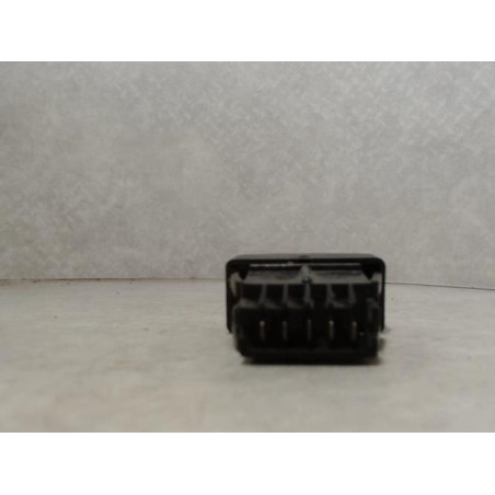 Bouton/Interrupteur RENAULT CLIO 1 PHASE 2 d’occasion