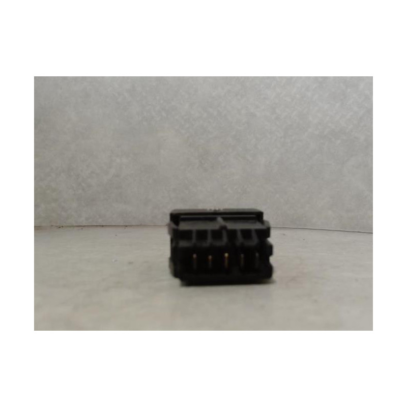Bouton/Interrupteur RENAULT R21 PHASE 2 d’occasion