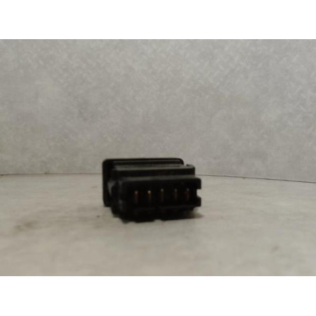 Bouton/Interrupteur RENAULT R25 PHASE 1 d’occasion