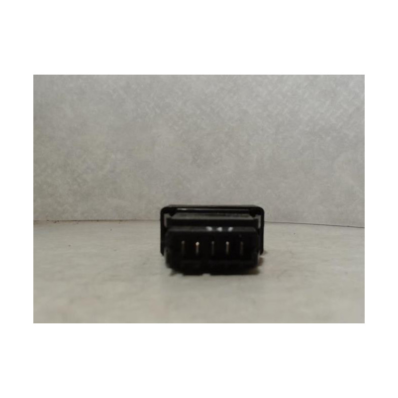 Bouton/Interrupteur RENAULT R21 PHASE 2 d’occasion