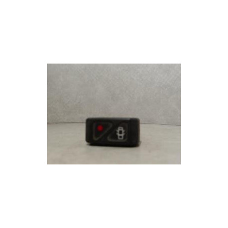 Bouton/Interrupteur RENAULT CLIO 1 PHASE 2 d’occasion