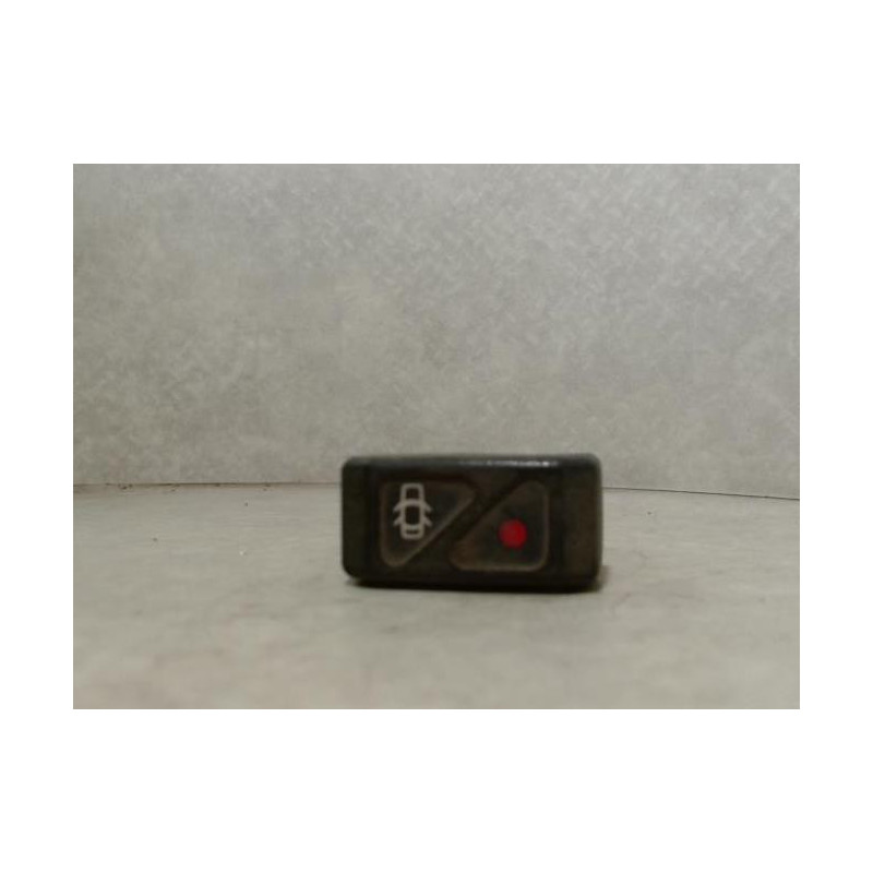 Bouton/Interrupteur RENAULT CLIO 1 PHASE 1 d’occasion