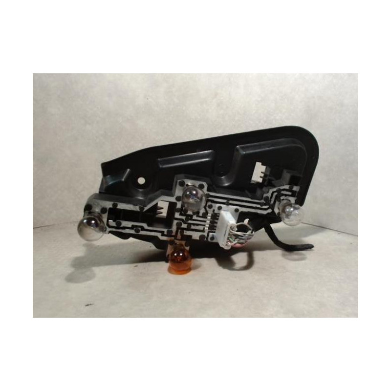 Platine feu arriere gauche CITROEN C5 1 PHASE 1 d’occasion