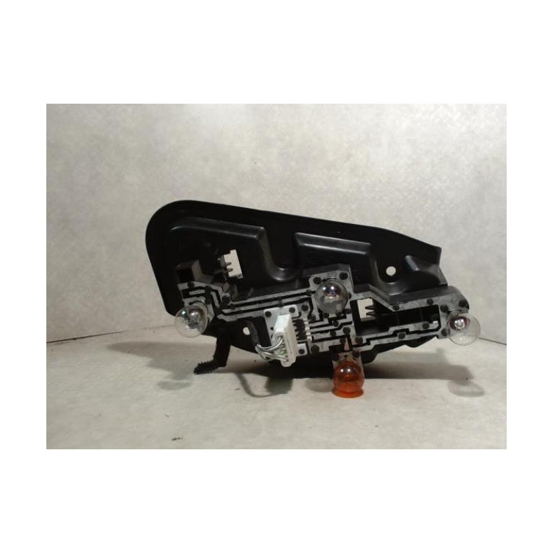 Platine feu arriere droit CITROEN C5 1 PHASE 2 d’occasion