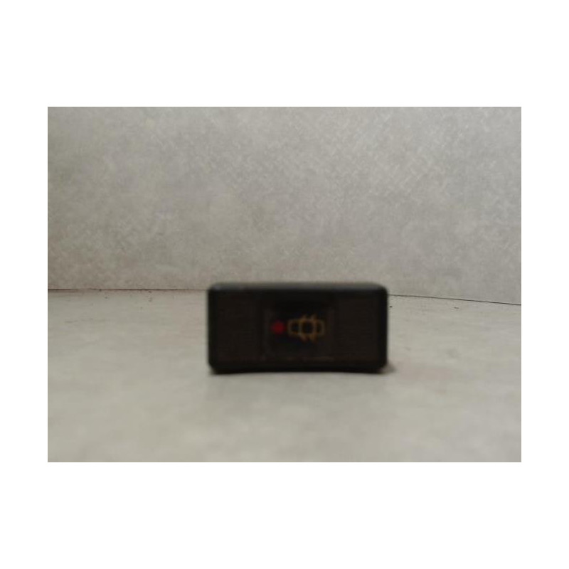 Bouton/Interrupteur RENAULT R21 PHASE 1 d’occasion