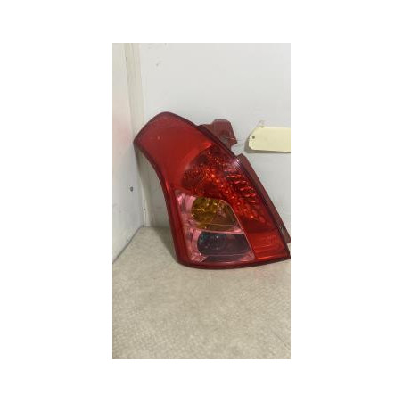 Feu arriere principal gauche (feux) SUZUKI SWIFT 3 d’occasion