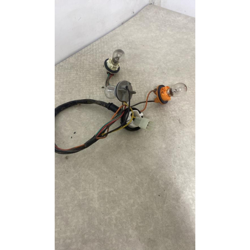 Platine feu arriere droit SUZUKI SWIFT 3 d’occasion