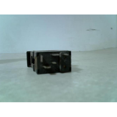 Commande anti brouillard arriere AUDI 80 3 PHASE 2 d’occasion