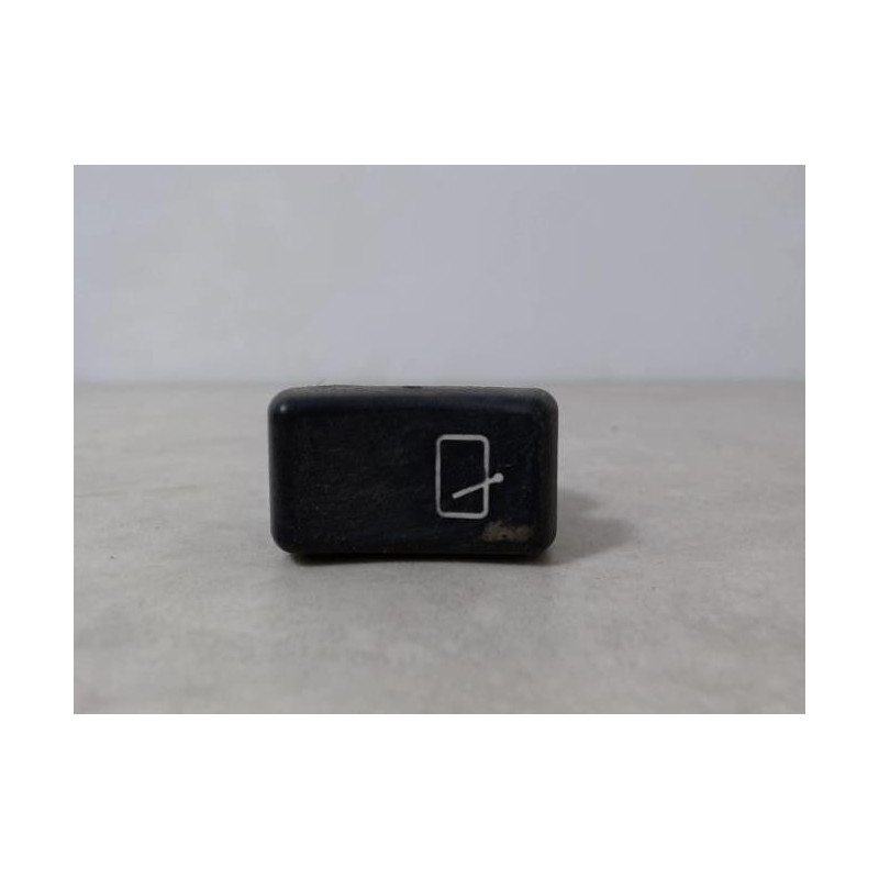 Bouton/Interrupteur RENAULT R25 PHASE 1 d’occasion