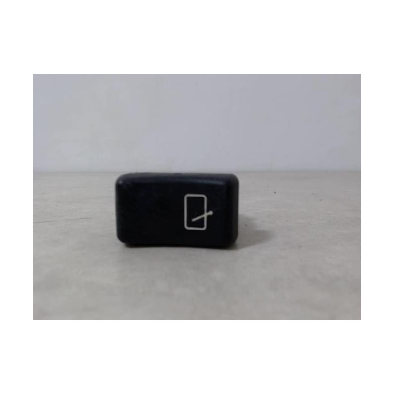 Bouton/Interrupteur RENAULT R25 PHASE 1 d’occasion