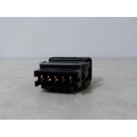 Bouton/Interrupteur RENAULT R25 PHASE 1 d’occasion