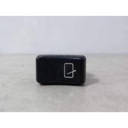 Bouton/Interrupteur RENAULT R25 PHASE 1 d’occasion
