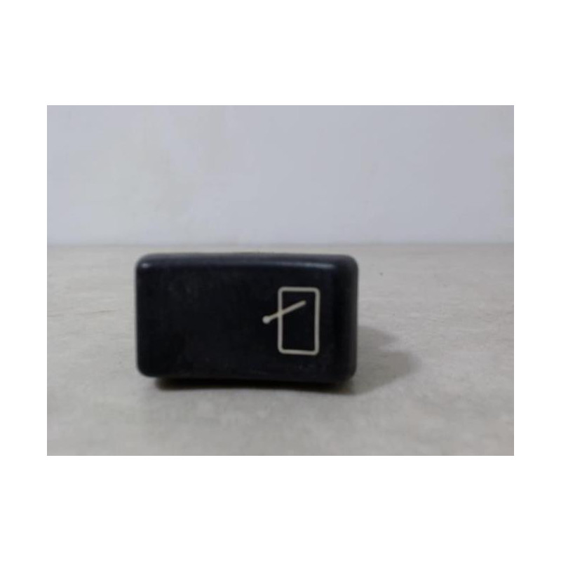 Bouton/Interrupteur RENAULT R25 PHASE 1 d’occasion