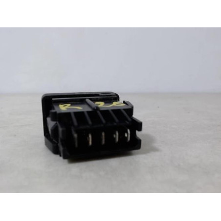 Bouton/Interrupteur RENAULT R25 PHASE 1 d’occasion