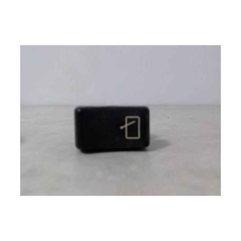 Bouton/Interrupteur RENAULT R25 PHASE 1 d’occasion