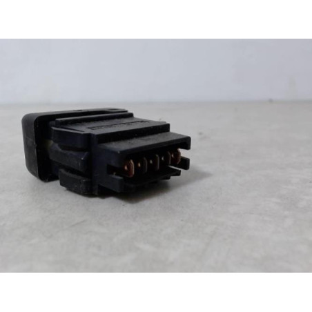 Bouton/Interrupteur RENAULT R9 d’occasion