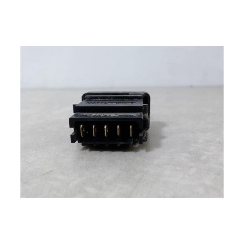 Bouton/Interrupteur RENAULT R9 d’occasion