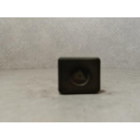 Bouton de warning RENAULT R19 PHASE 2 d’occasion