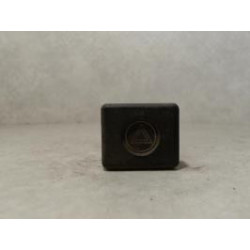 Bouton de warning RENAULT R19 PHASE 2 d’occasion