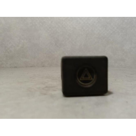 Bouton de warning RENAULT R19 PHASE 2 d’occasion