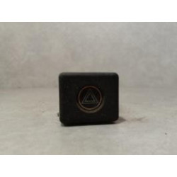 Bouton de warning RENAULT R19 PHASE 1 d’occasion