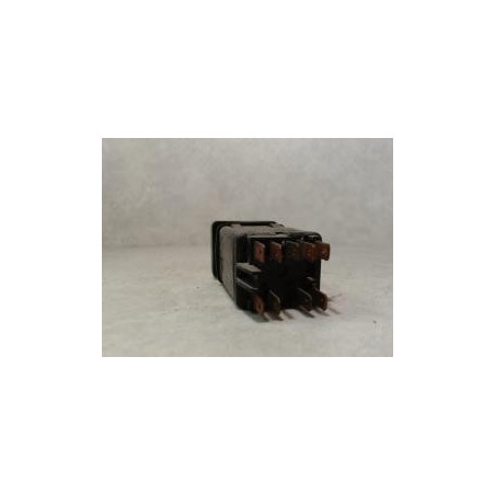 Bouton de warning RENAULT R19 PHASE 2 d’occasion